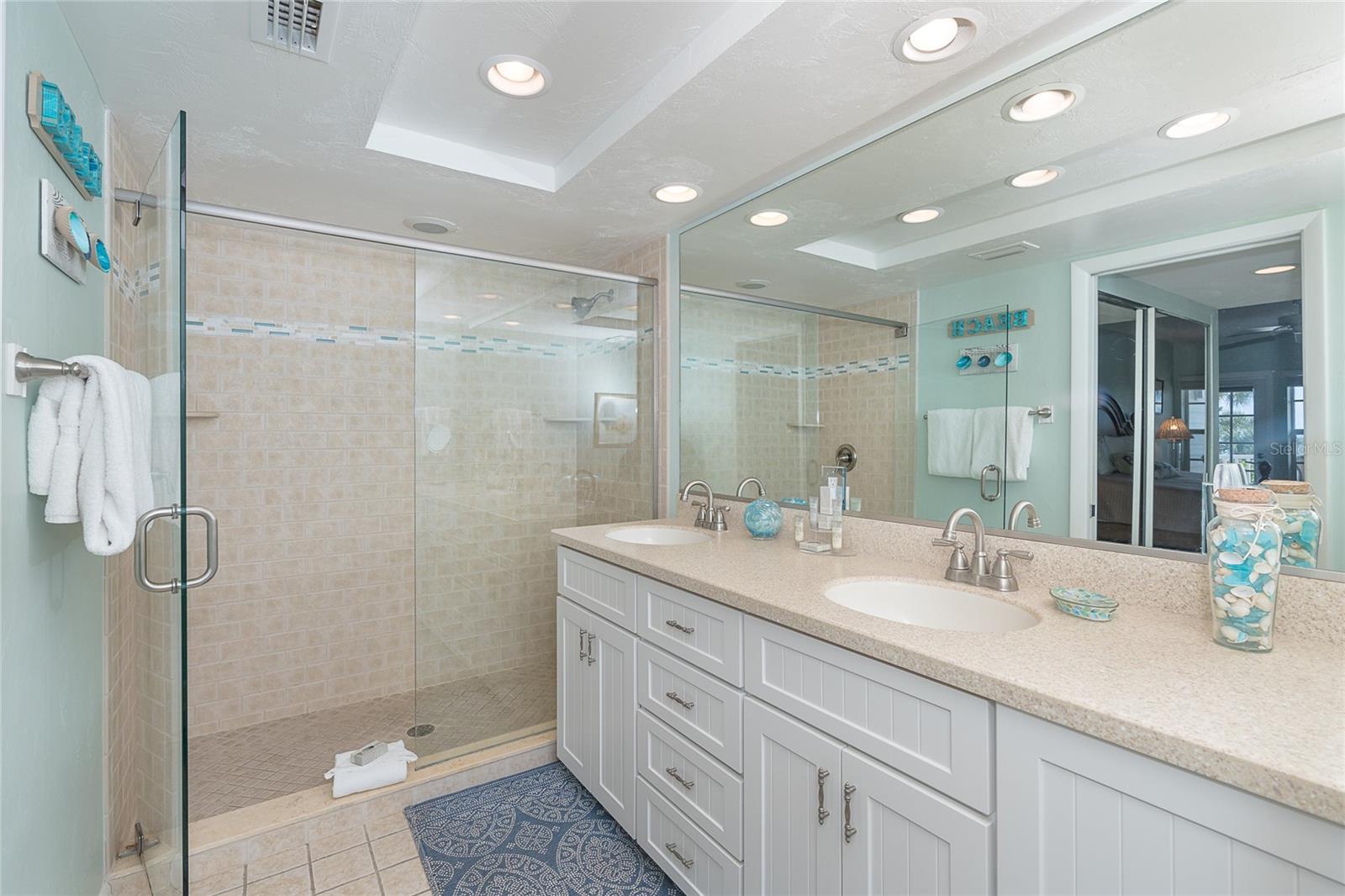 PALM ISLAND VILLAGE BLDG 05 - Residential