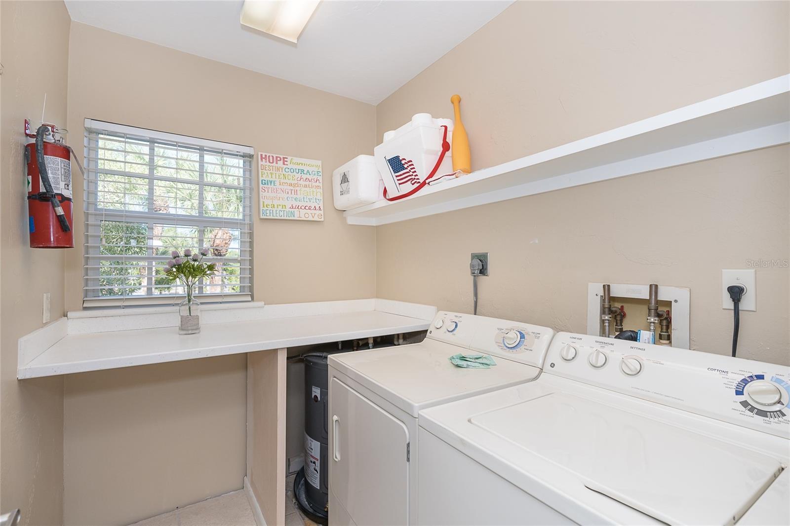 PALM ISLAND VILLAGE BLDG 05 - Residential