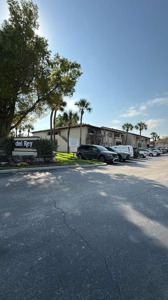 DEL REY CONDO PH 6 - Residential