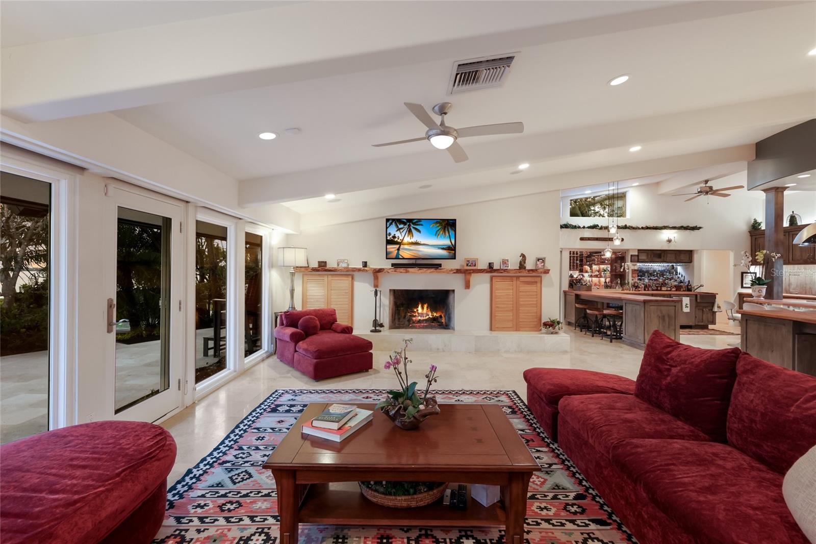 LAMBETH ACRES - Residential