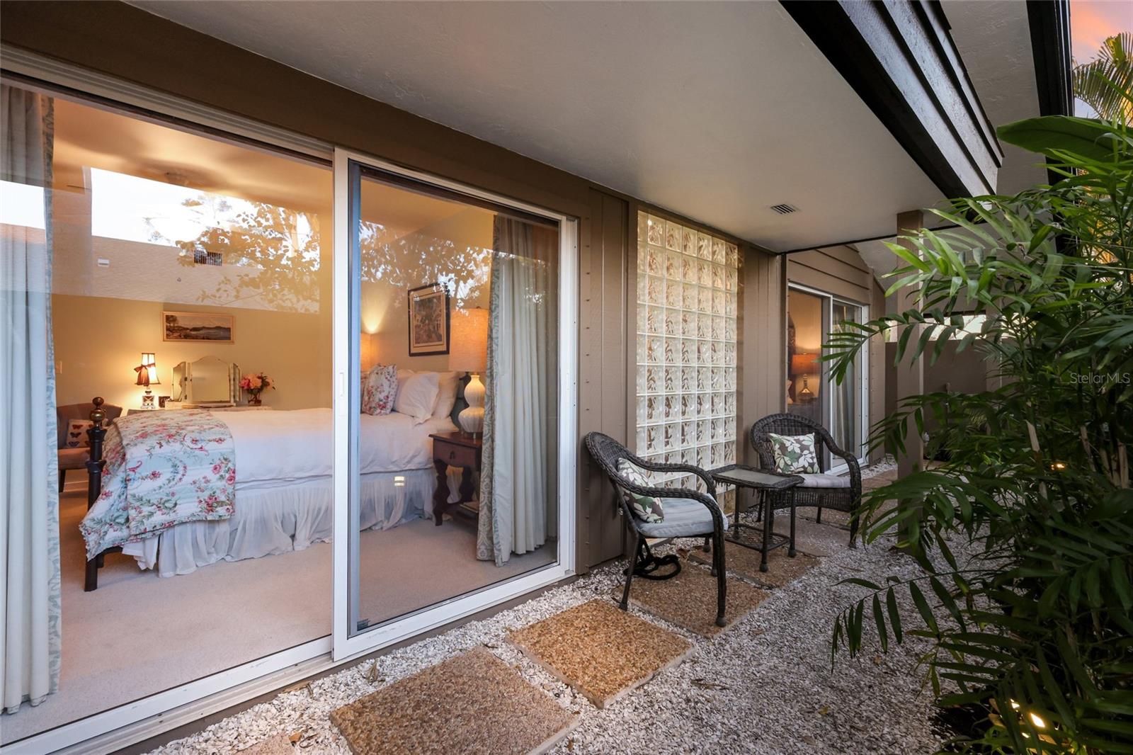 LAMBETH ACRES - Residential