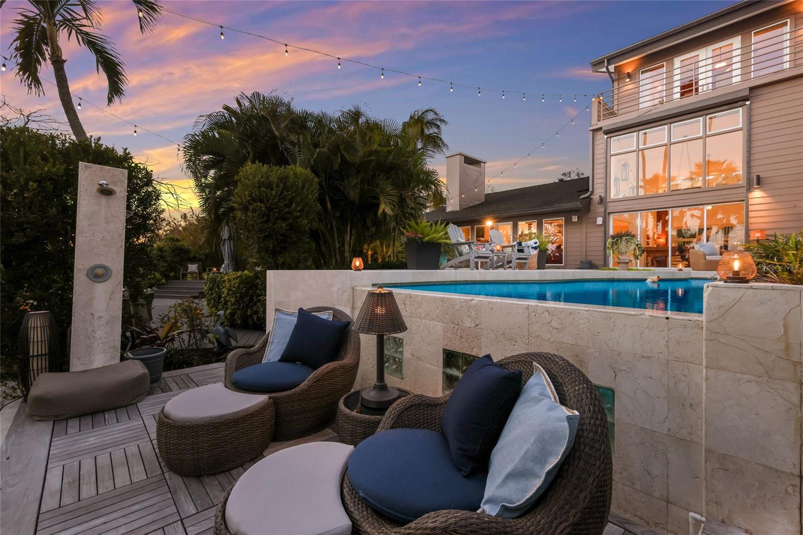 LAMBETH ACRES - Residential