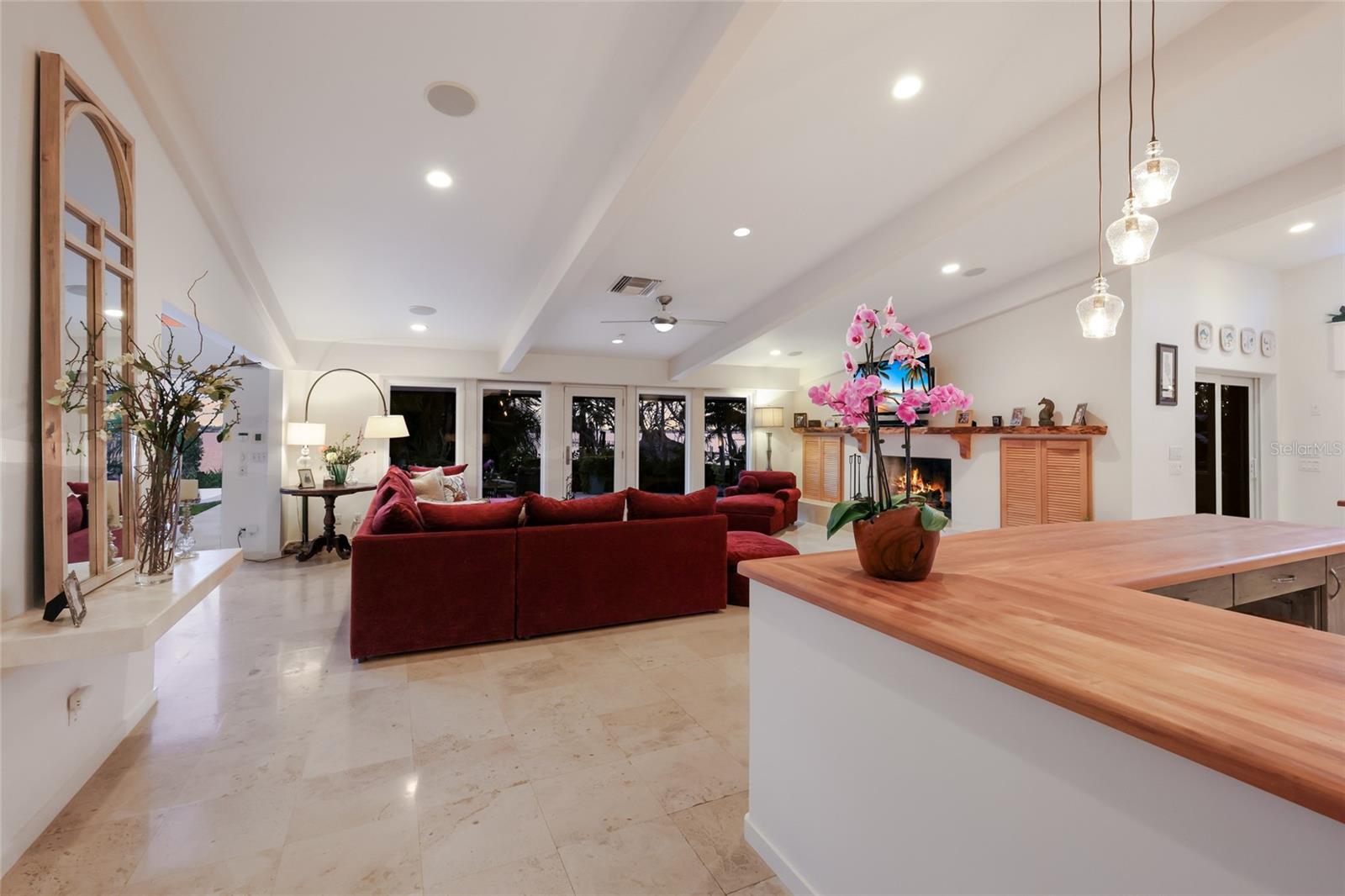 LAMBETH ACRES - Residential