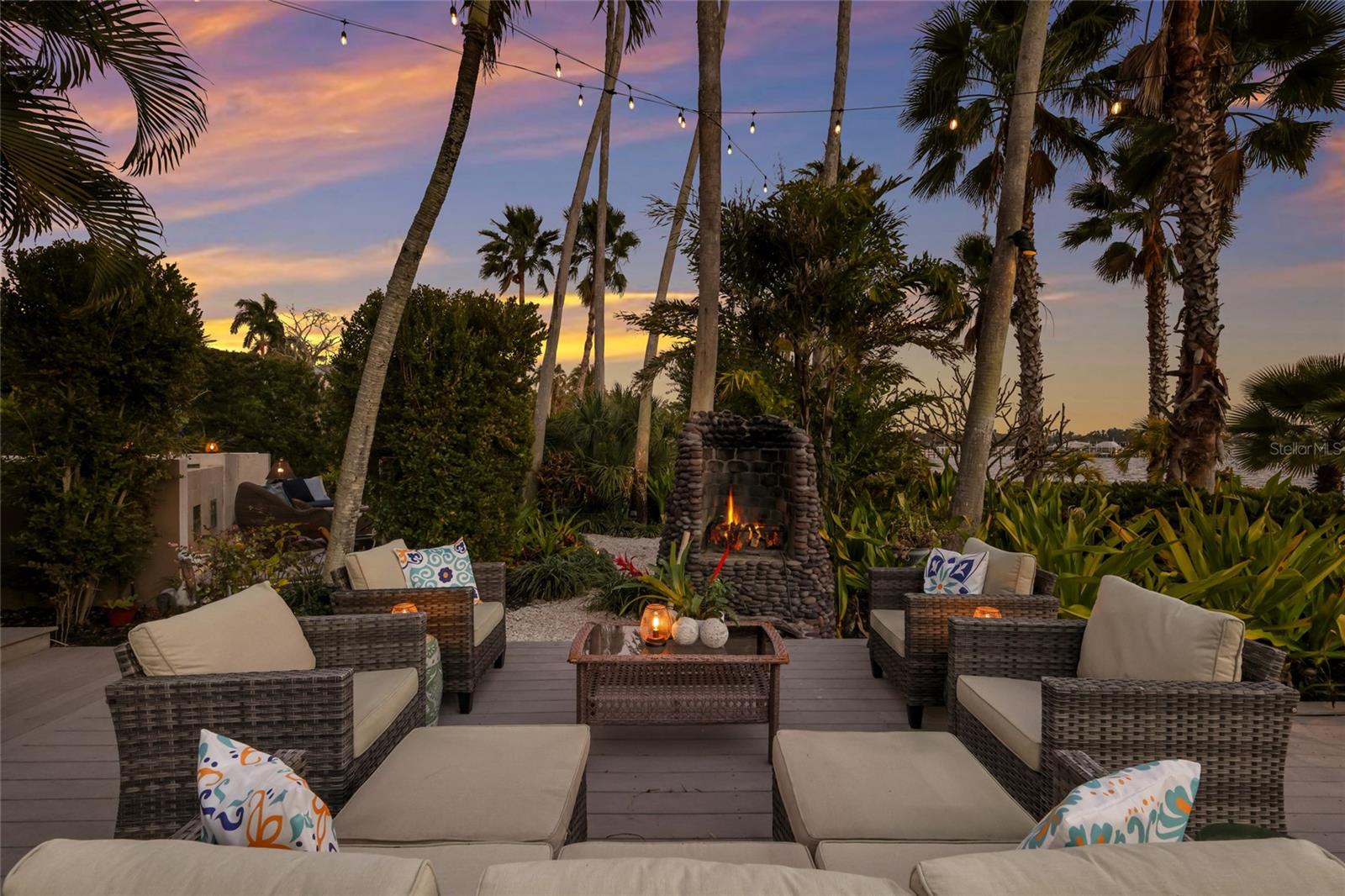 LAMBETH ACRES - Residential