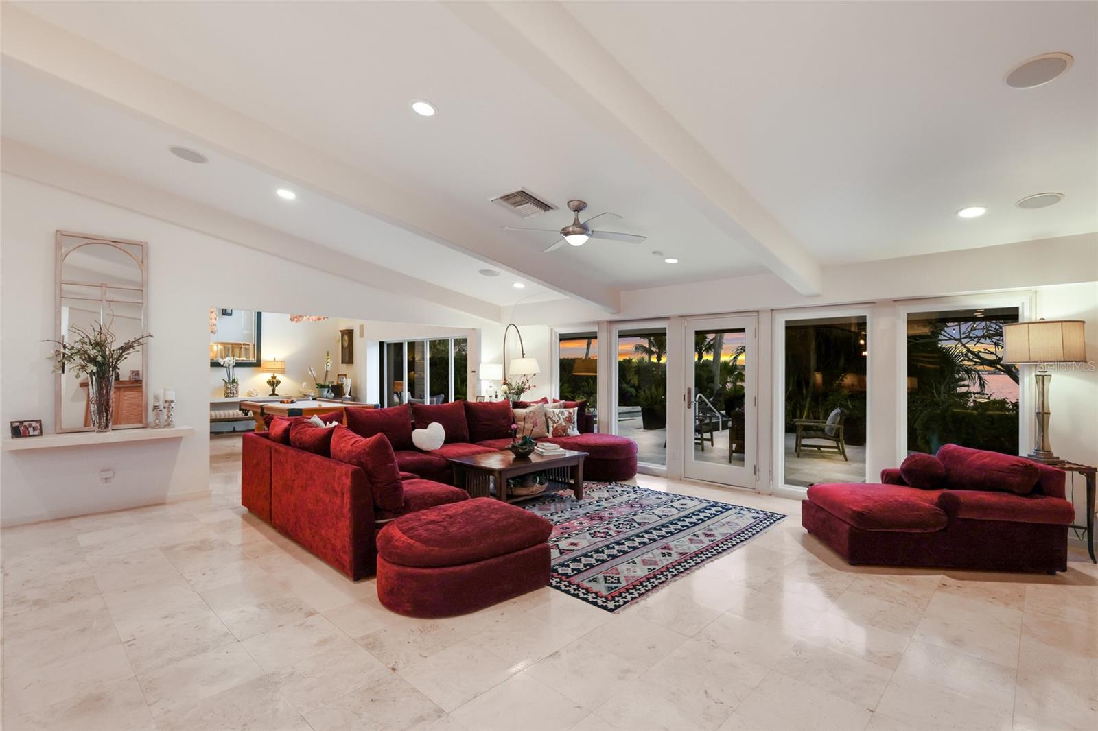 LAMBETH ACRES - Residential