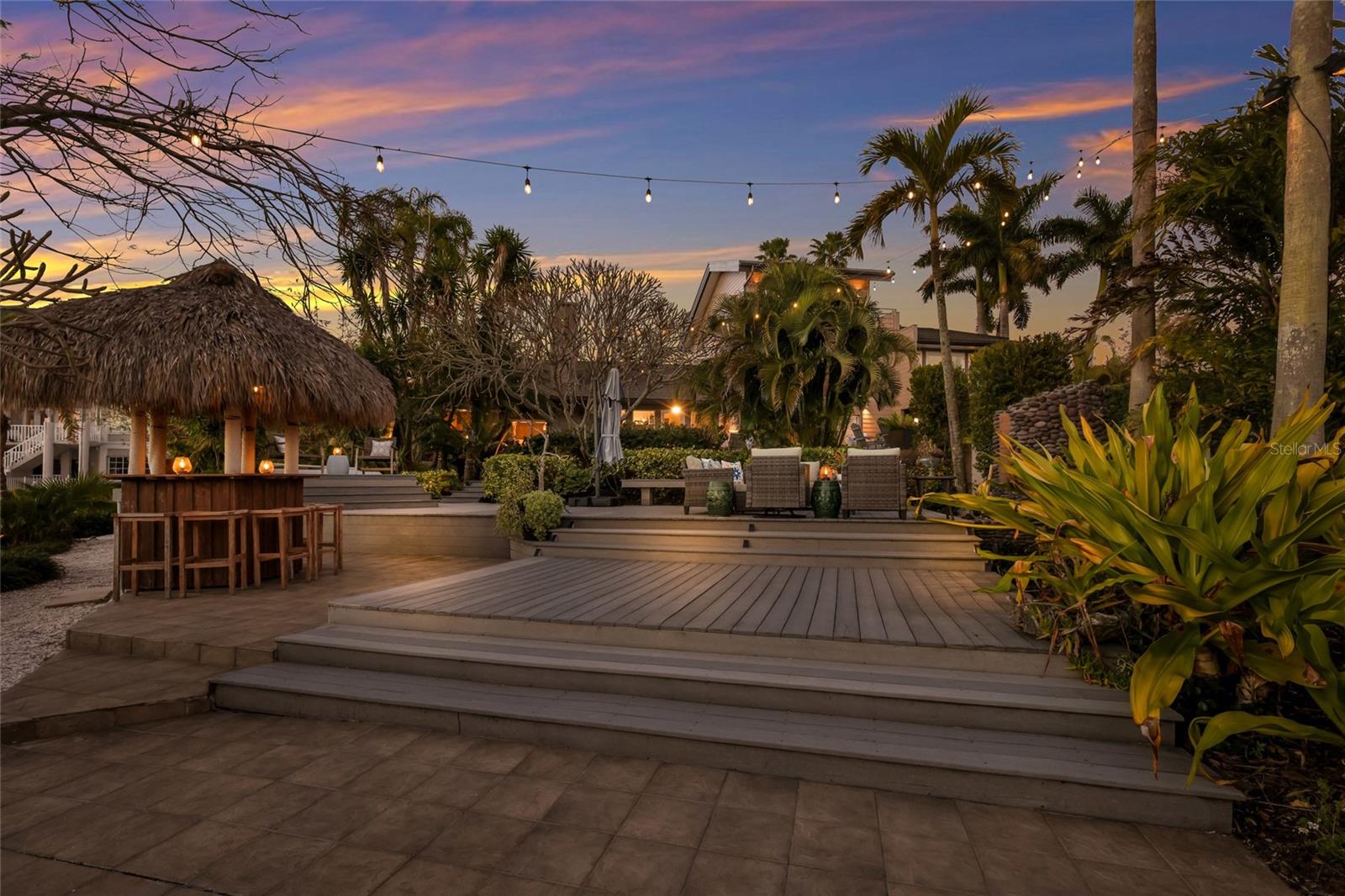 LAMBETH ACRES - Residential