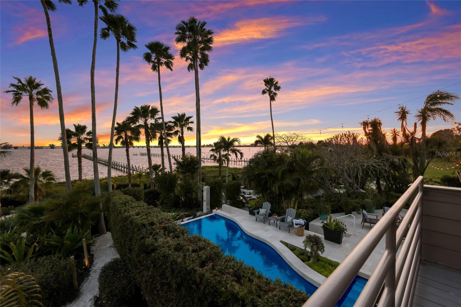 LAMBETH ACRES - Residential