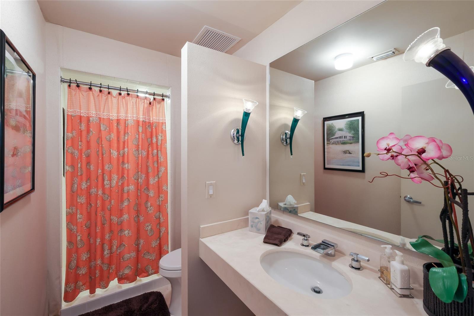 LAMBETH ACRES - Residential