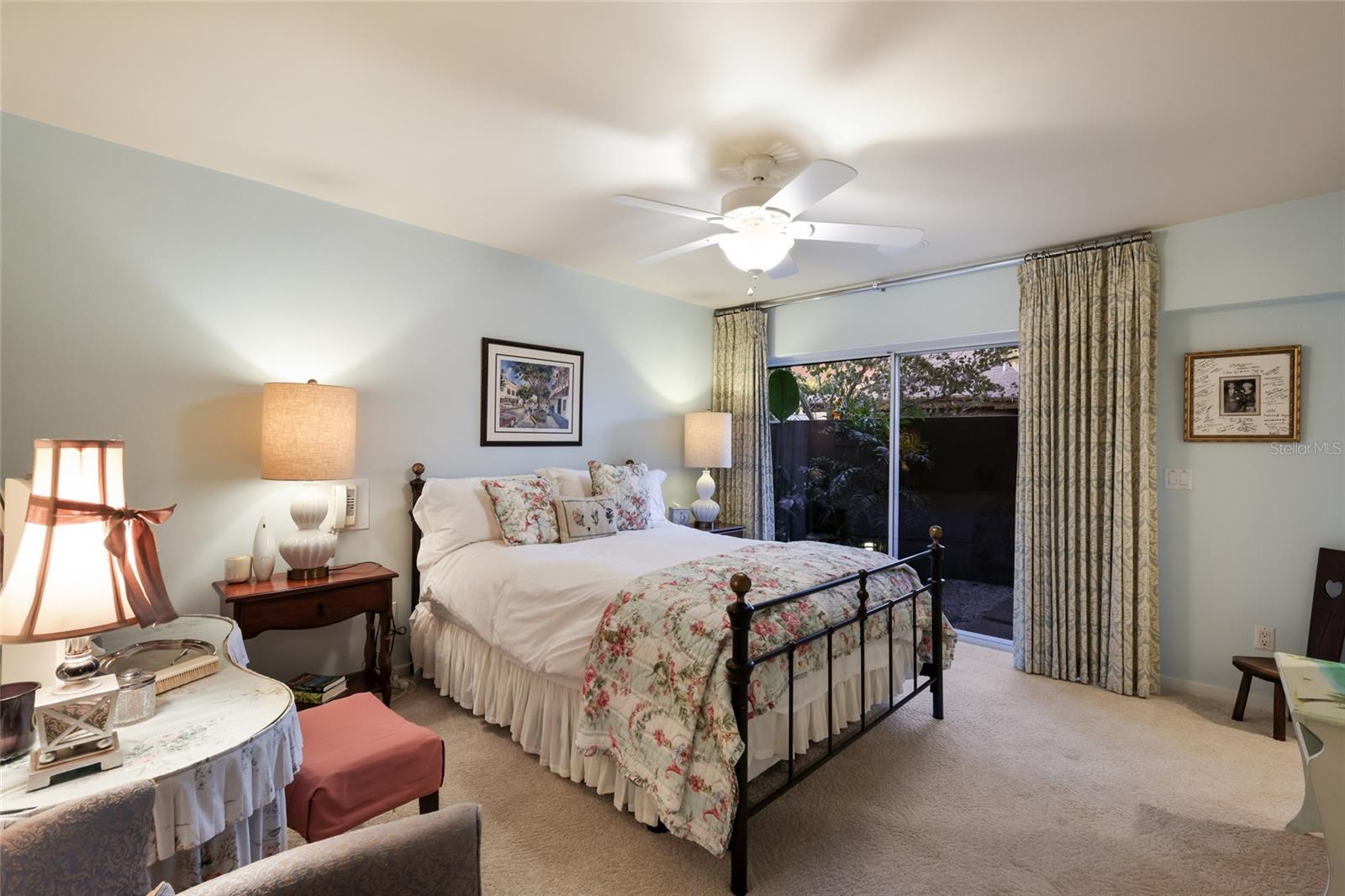 LAMBETH ACRES - Residential