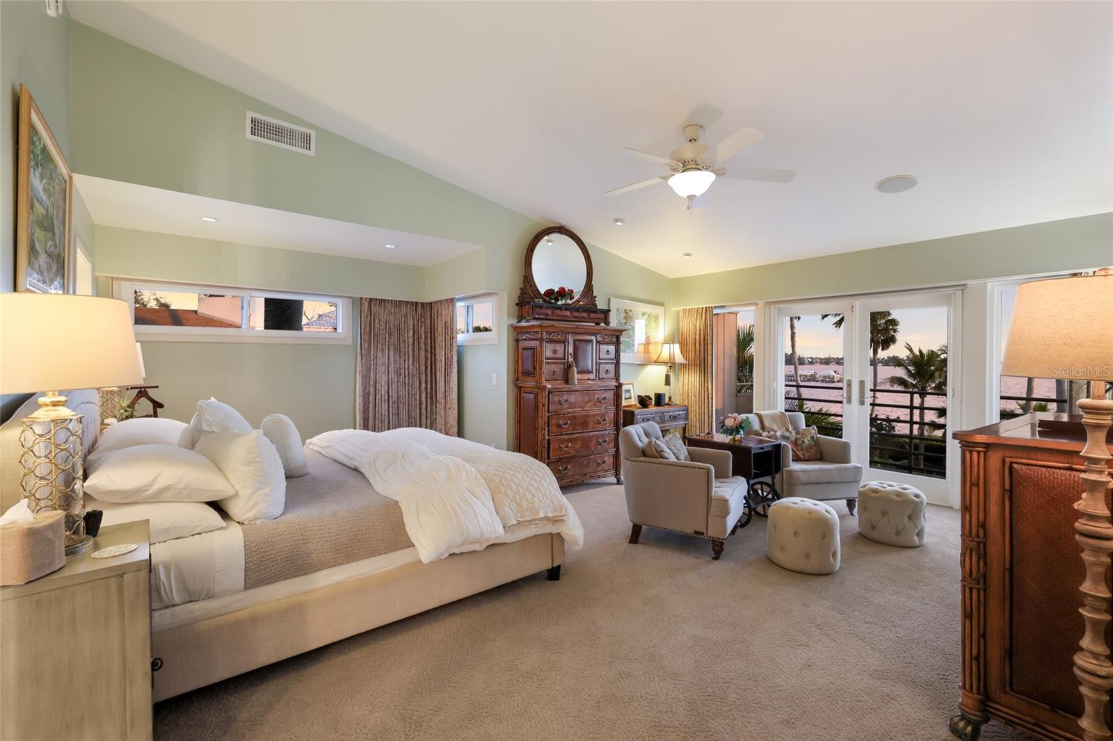 LAMBETH ACRES - Residential