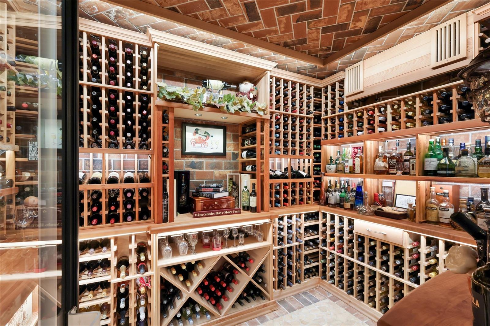 LAMBETH ACRES - Residential