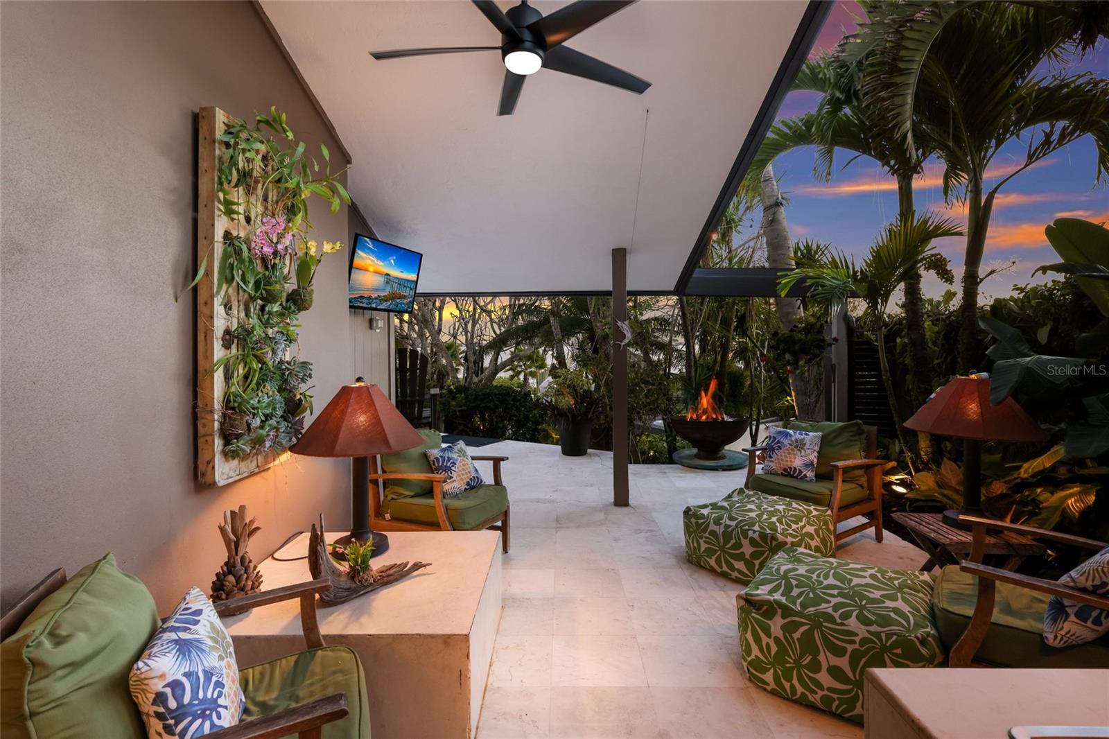 LAMBETH ACRES - Residential