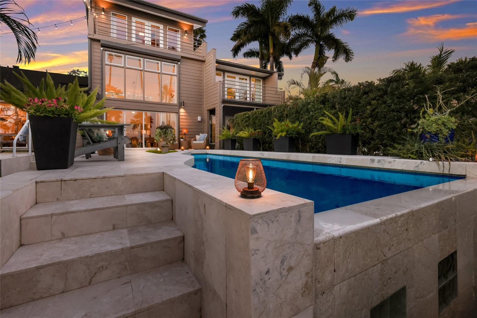 LAMBETH ACRES - Residential