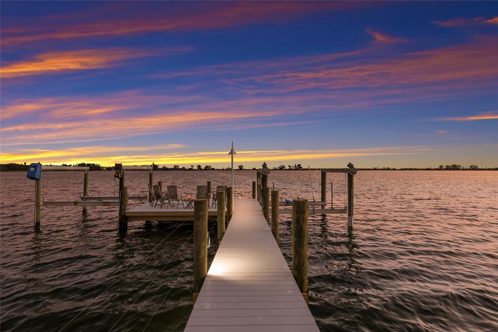 LAMBETH ACRES - Residential