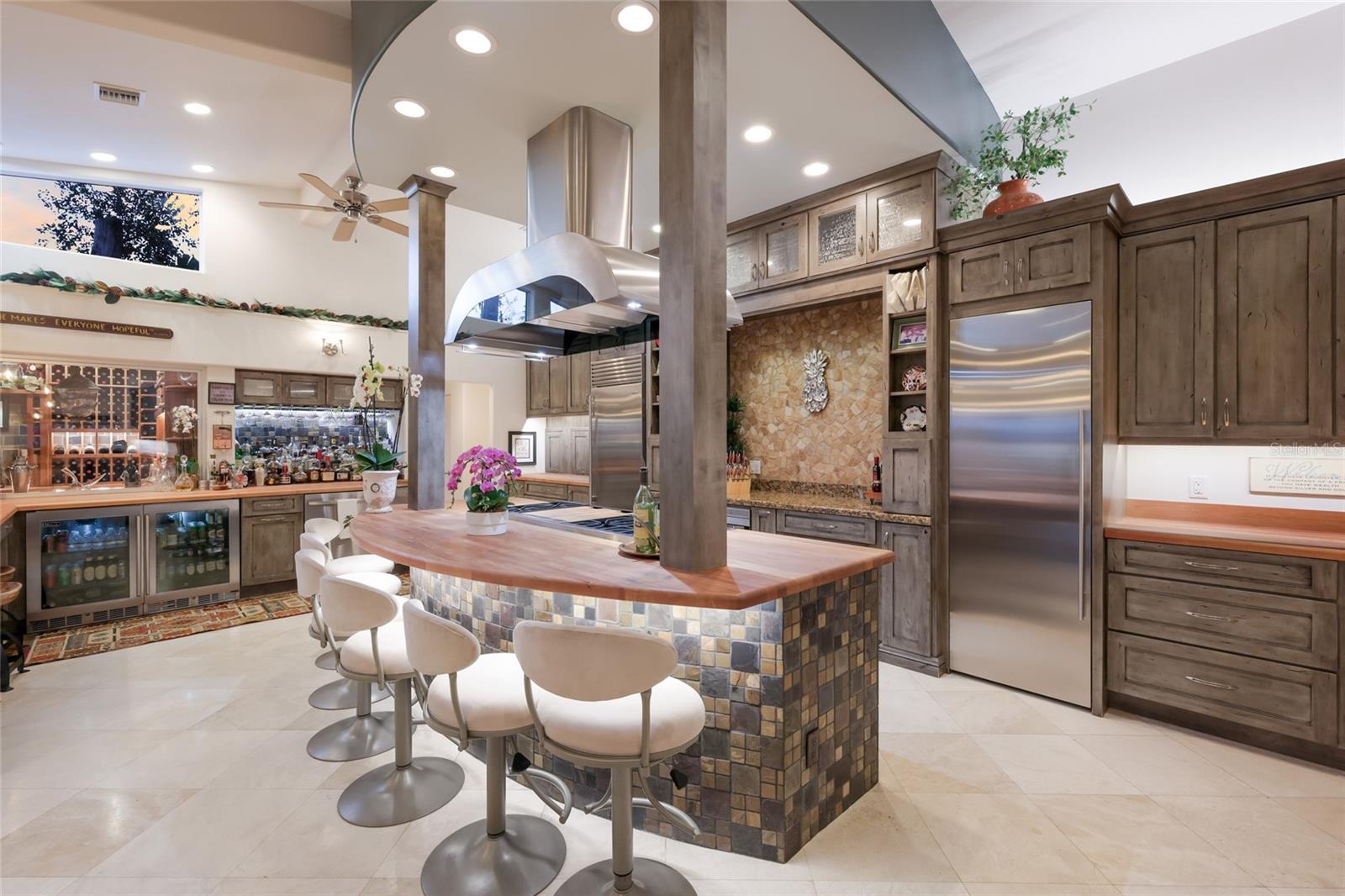 LAMBETH ACRES - Residential