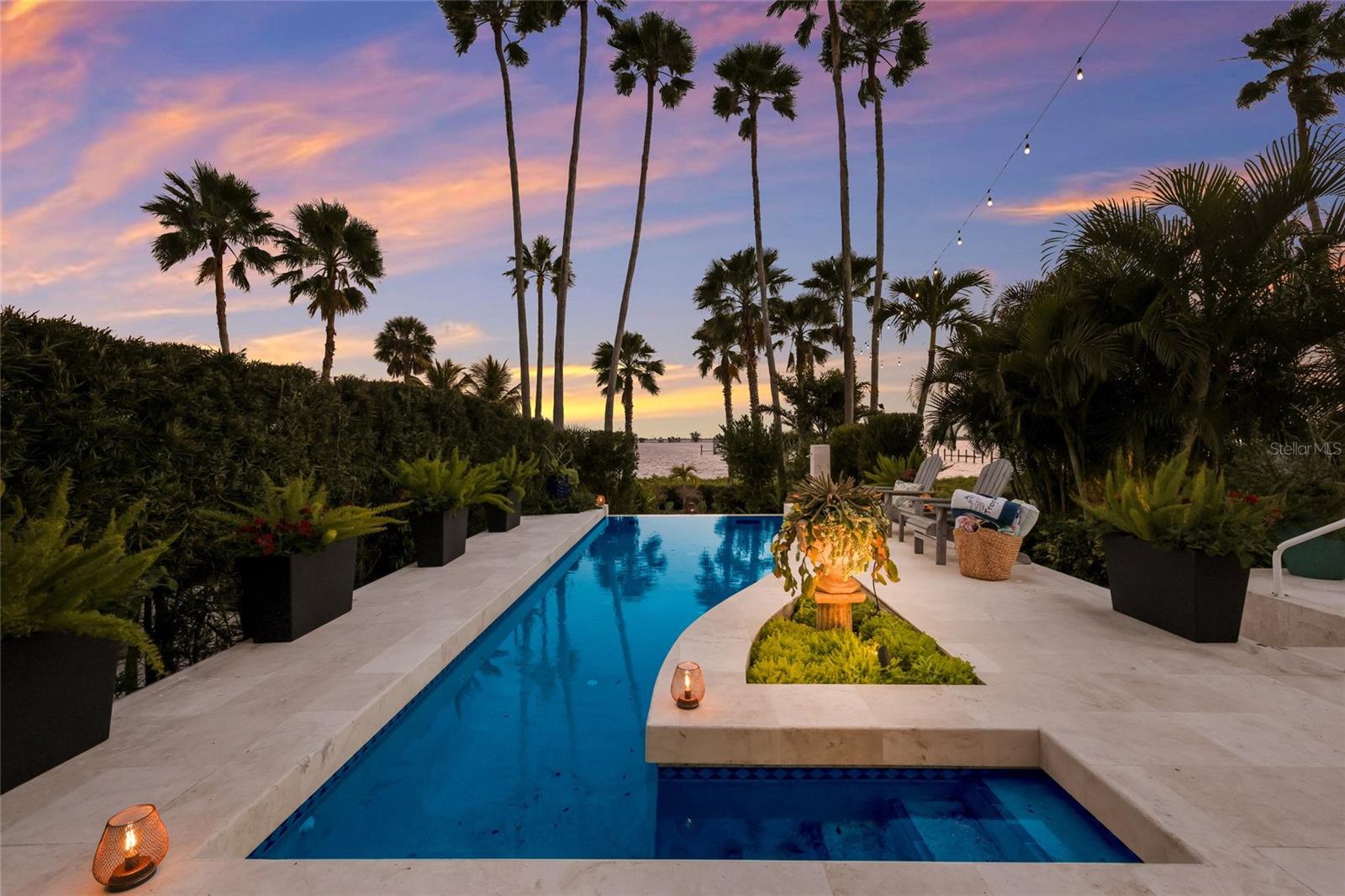 LAMBETH ACRES - Residential