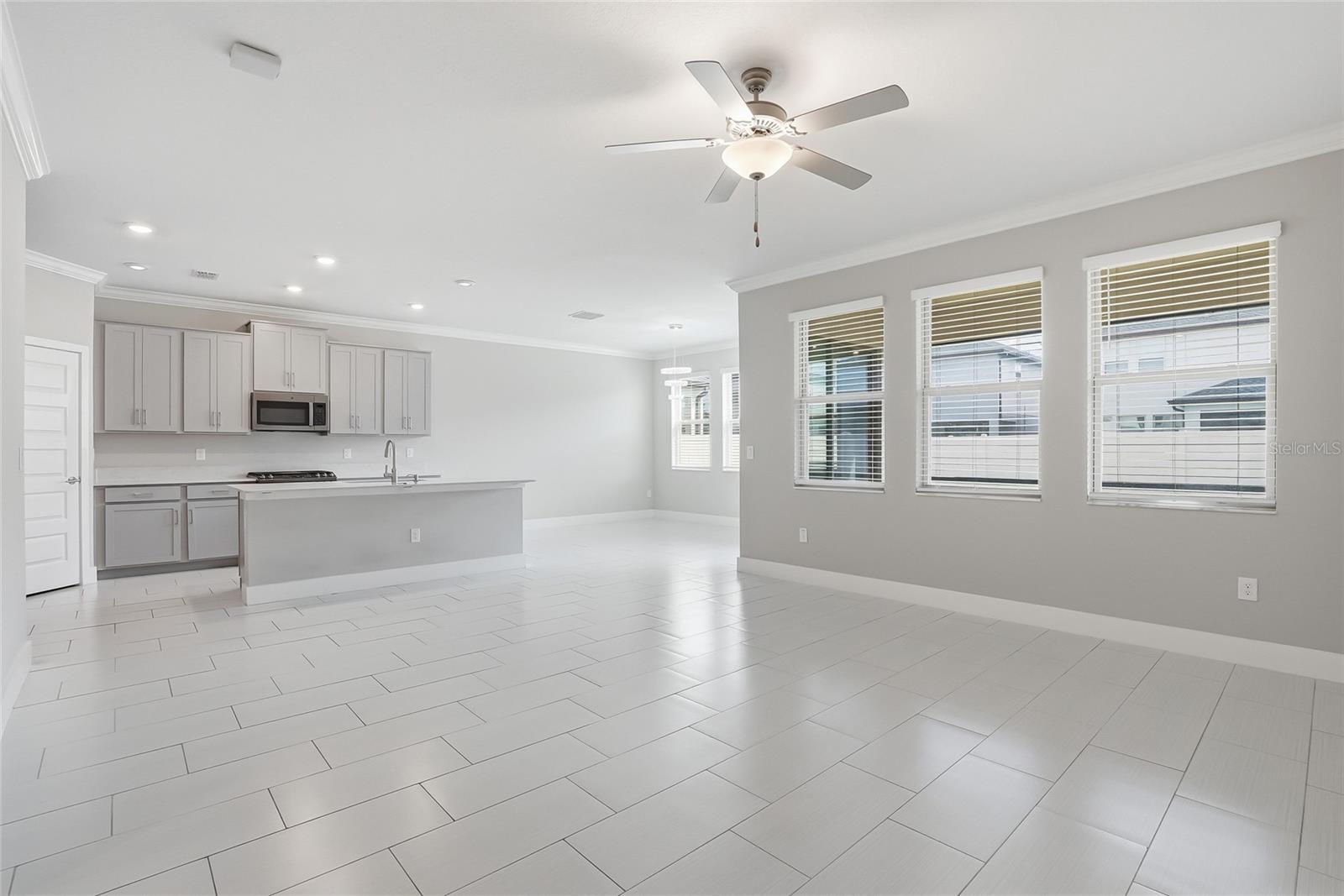 MITCHELL 54 WEST PH 2 - Residential