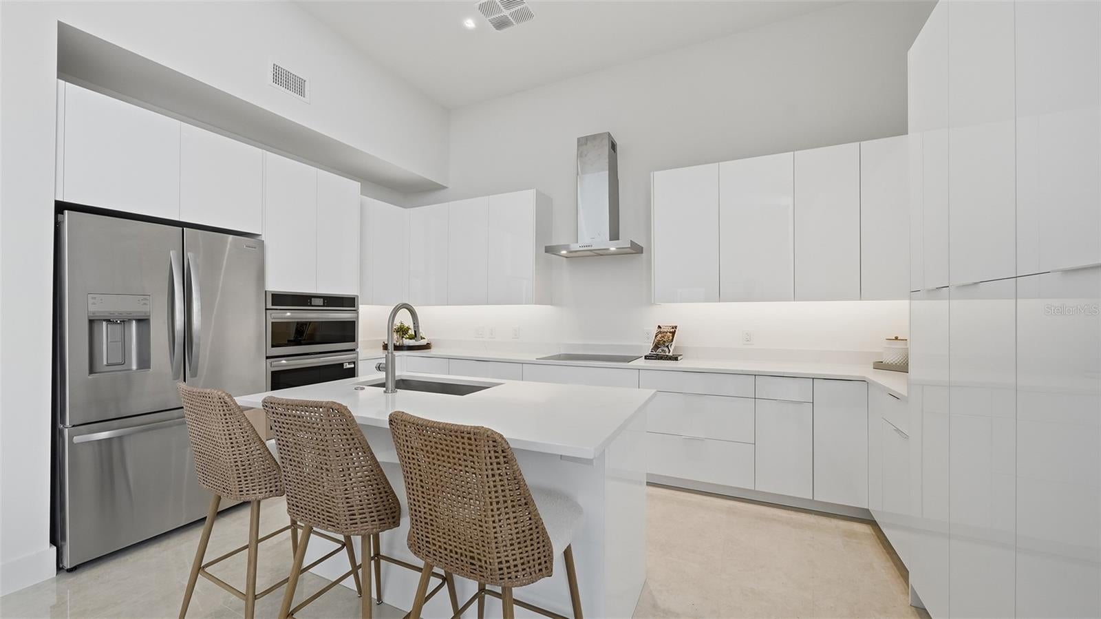 430 KUMQUAT COURT 510