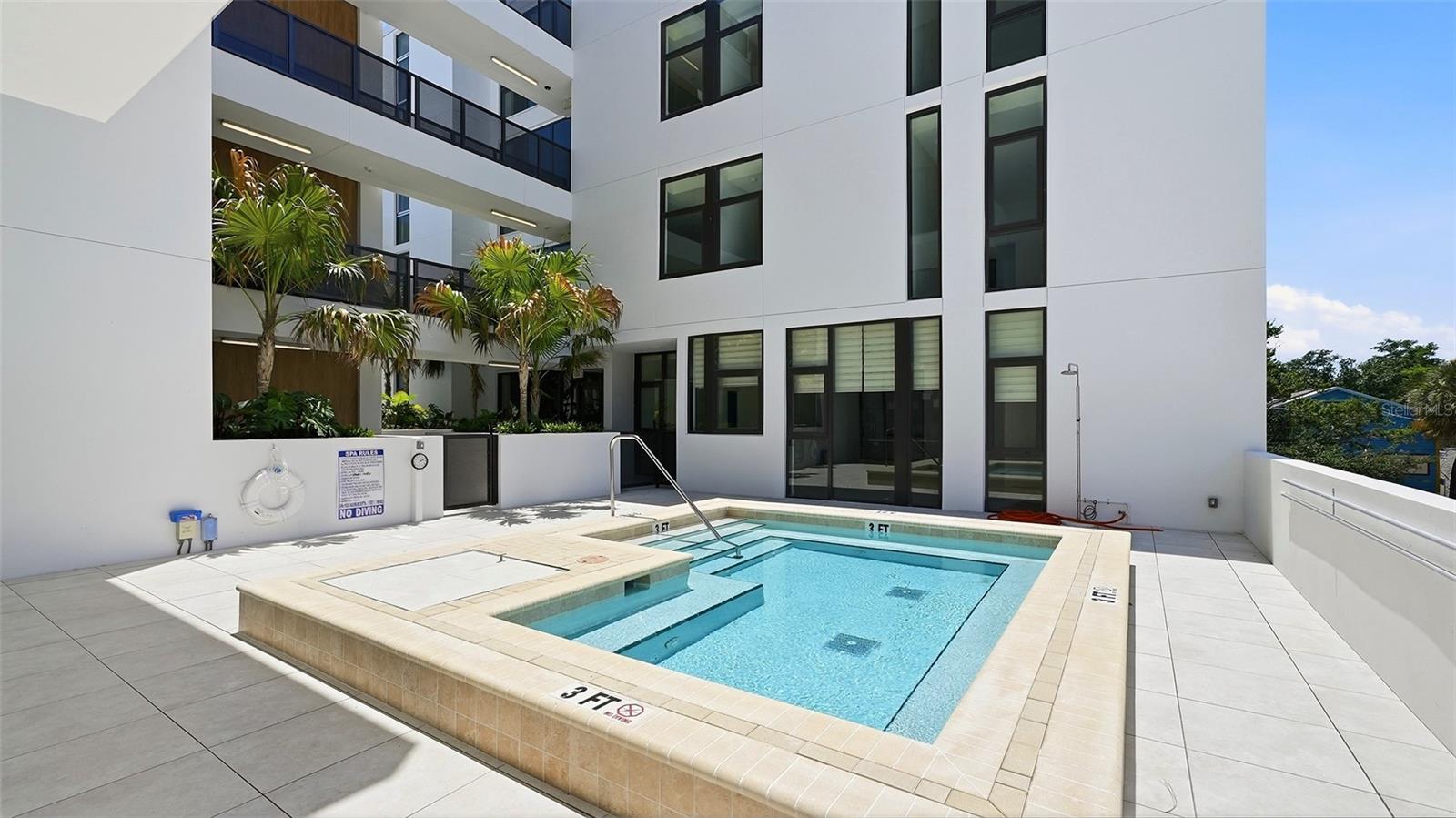 430 KUMQUAT COURT 510