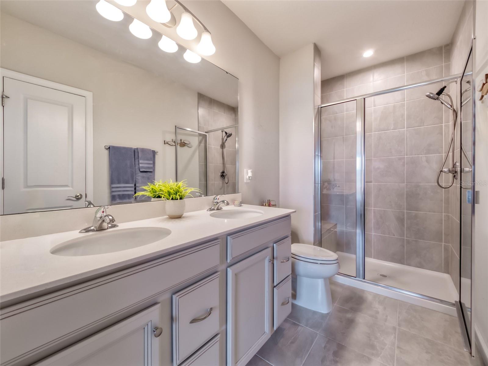 PALMS/WEST PORT 1A - Residential