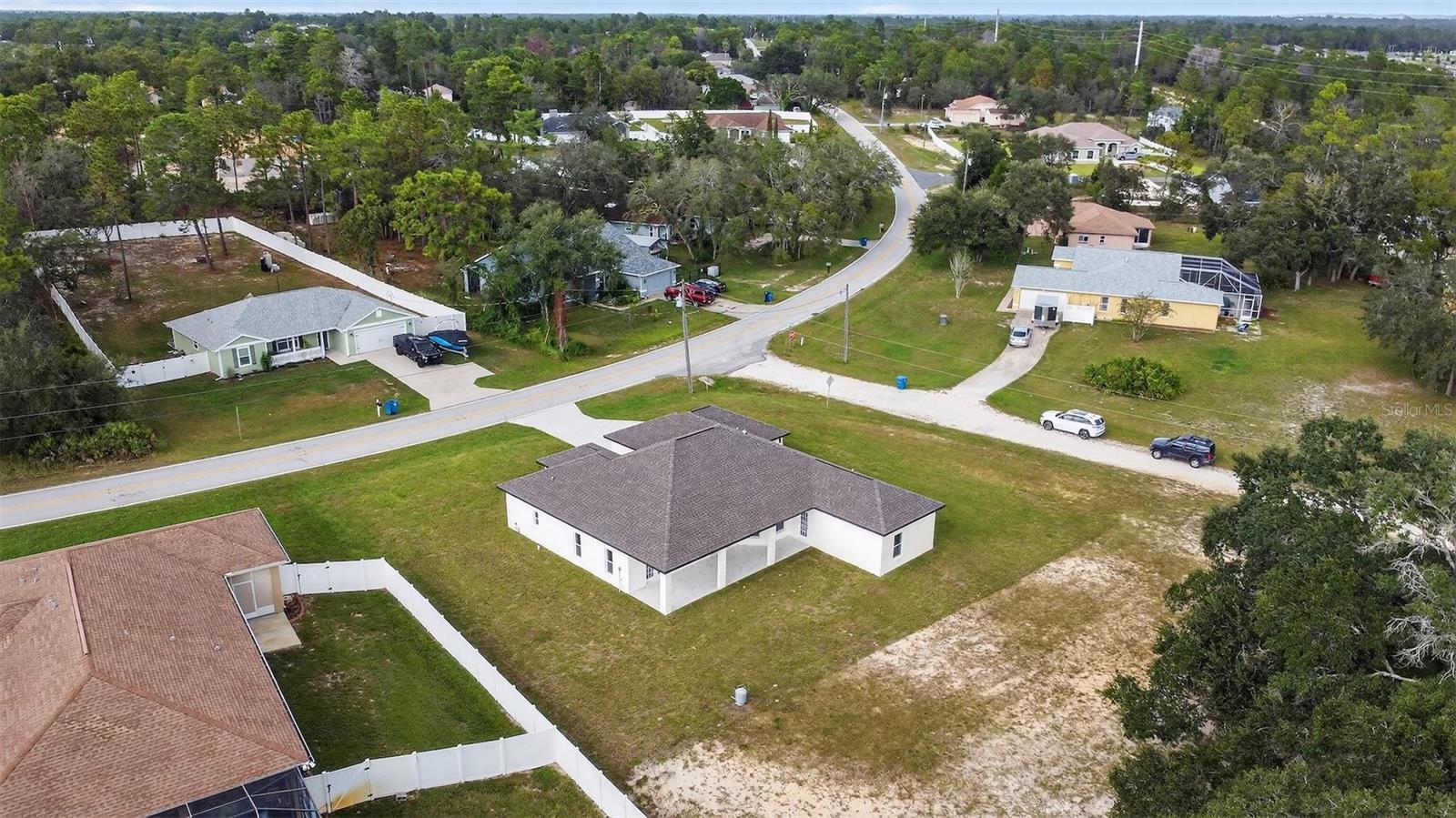 ROYAL HIGHLANDS - Residential