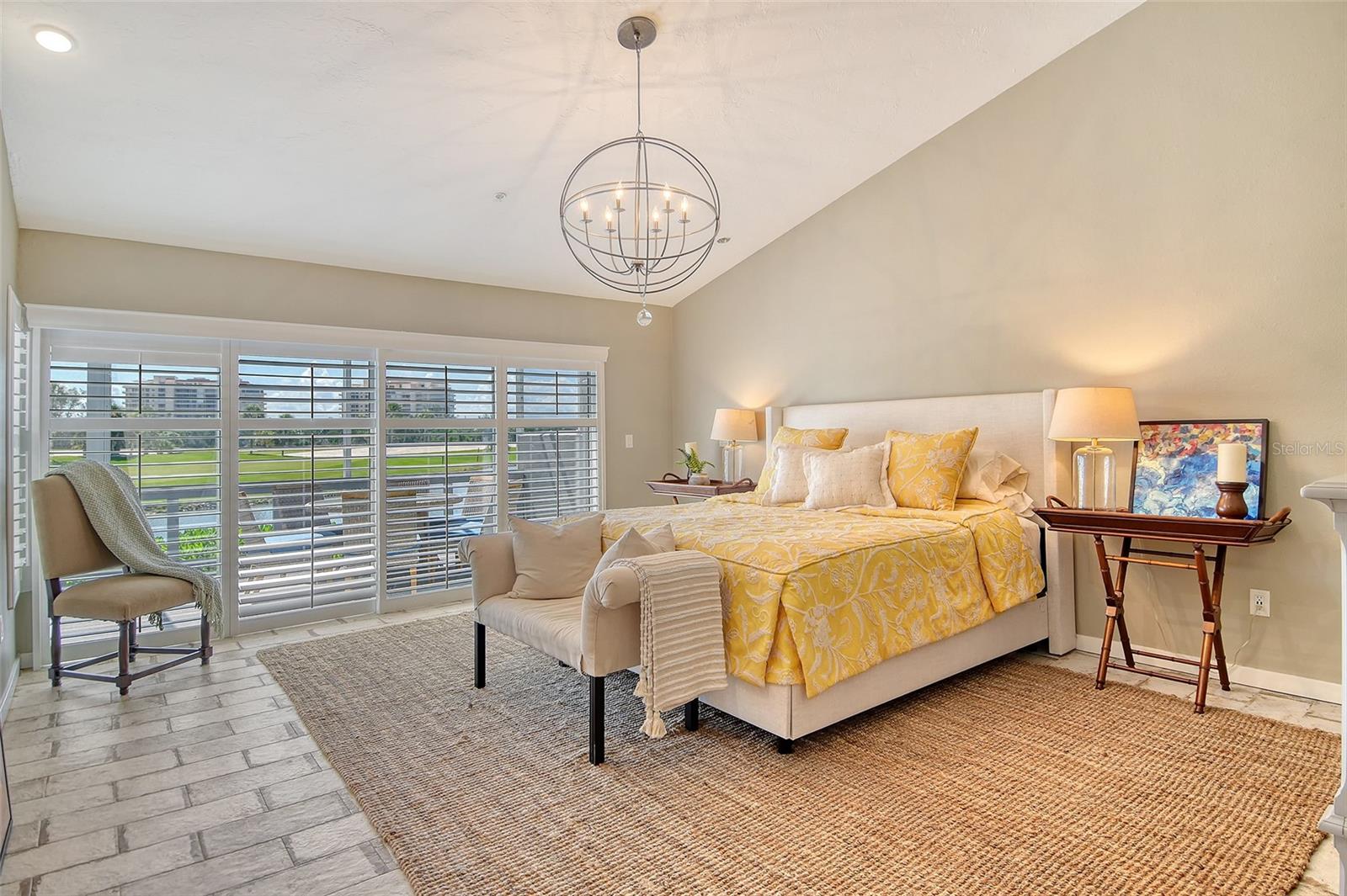 WINDING OAKS - Residential