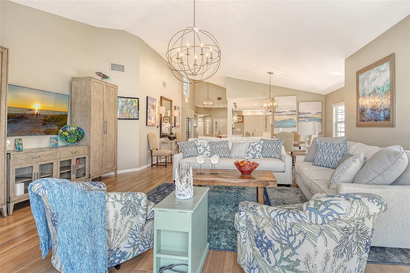 WINDING OAKS - Residential