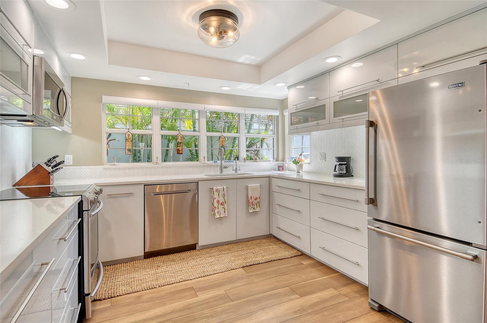 WINDING OAKS - Residential