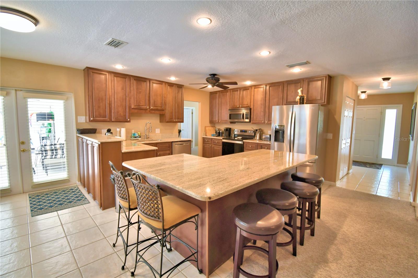 LAKE THOMAS WOODS - Residential