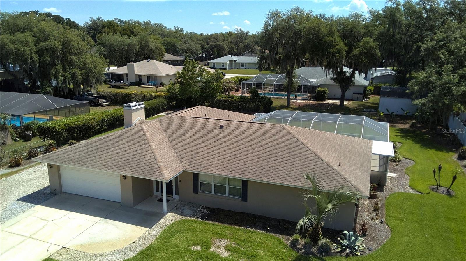 LAKE THOMAS WOODS - Residential