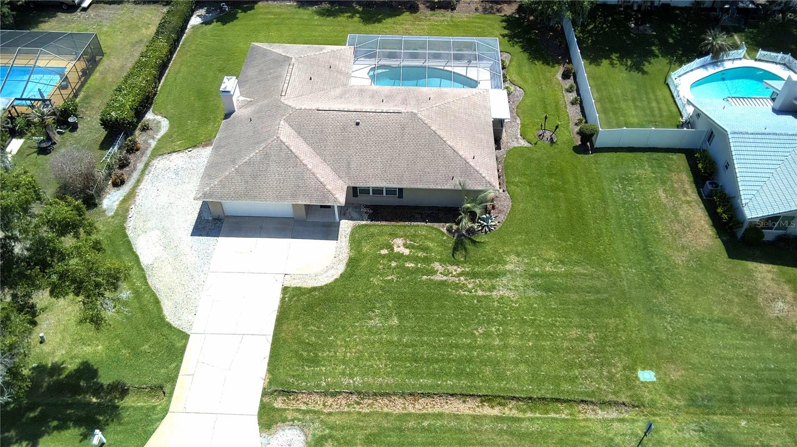 LAKE THOMAS WOODS - Residential