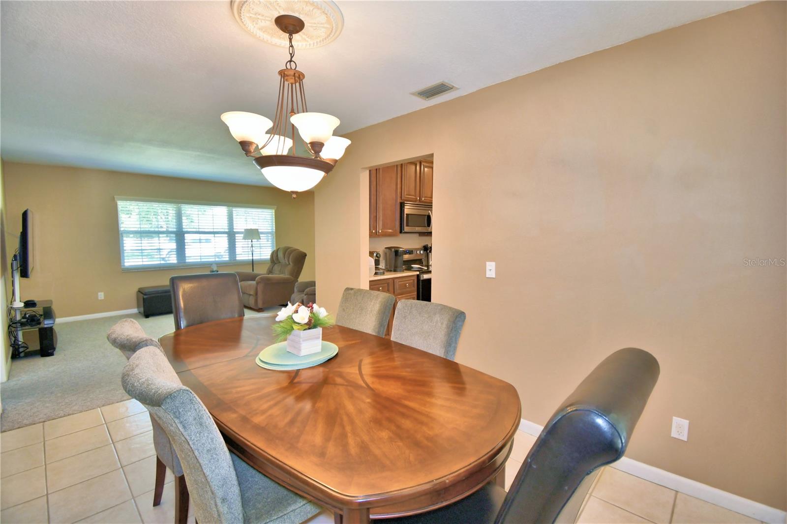 LAKE THOMAS WOODS - Residential