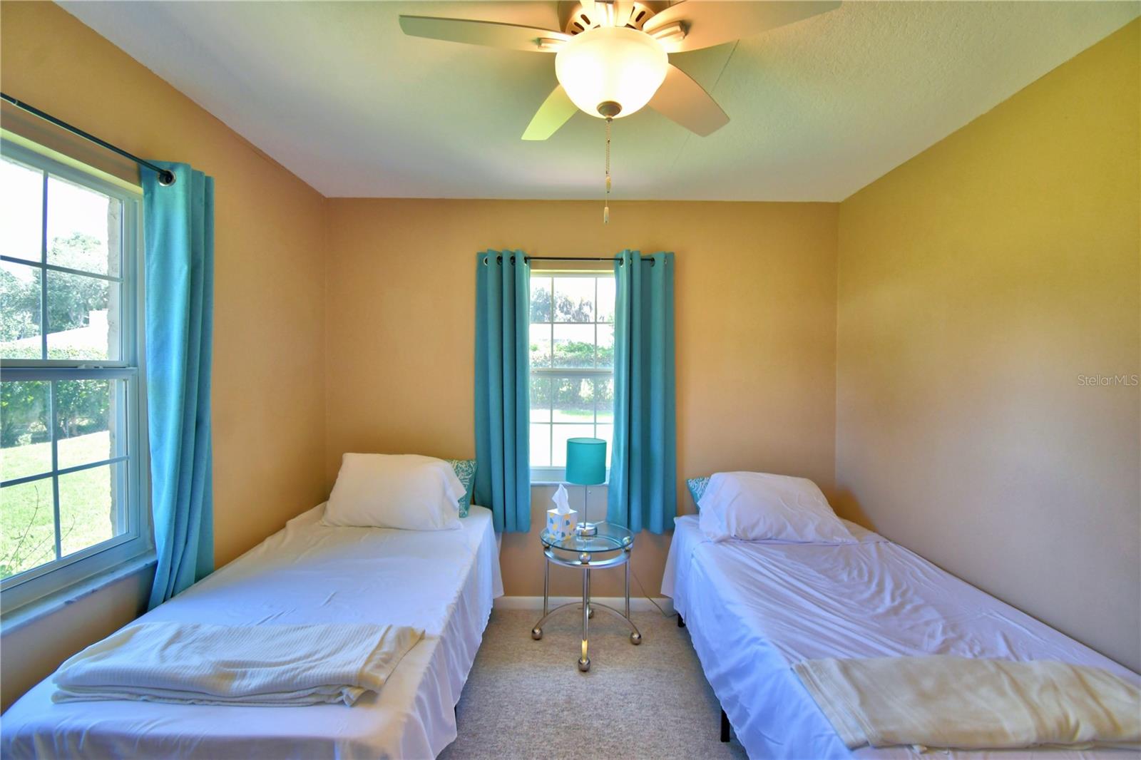 LAKE THOMAS WOODS - Residential