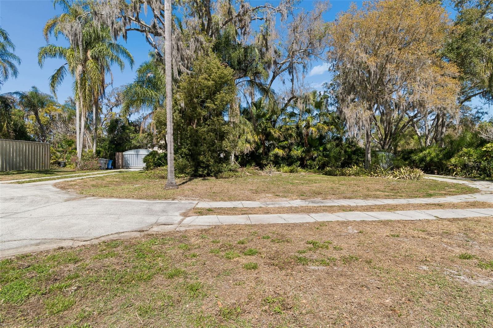 16515 LAKE CHURCH DRIVE