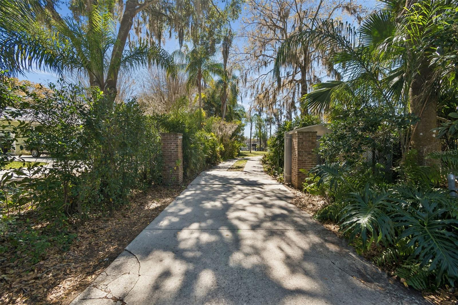 16515 LAKE CHURCH DRIVE