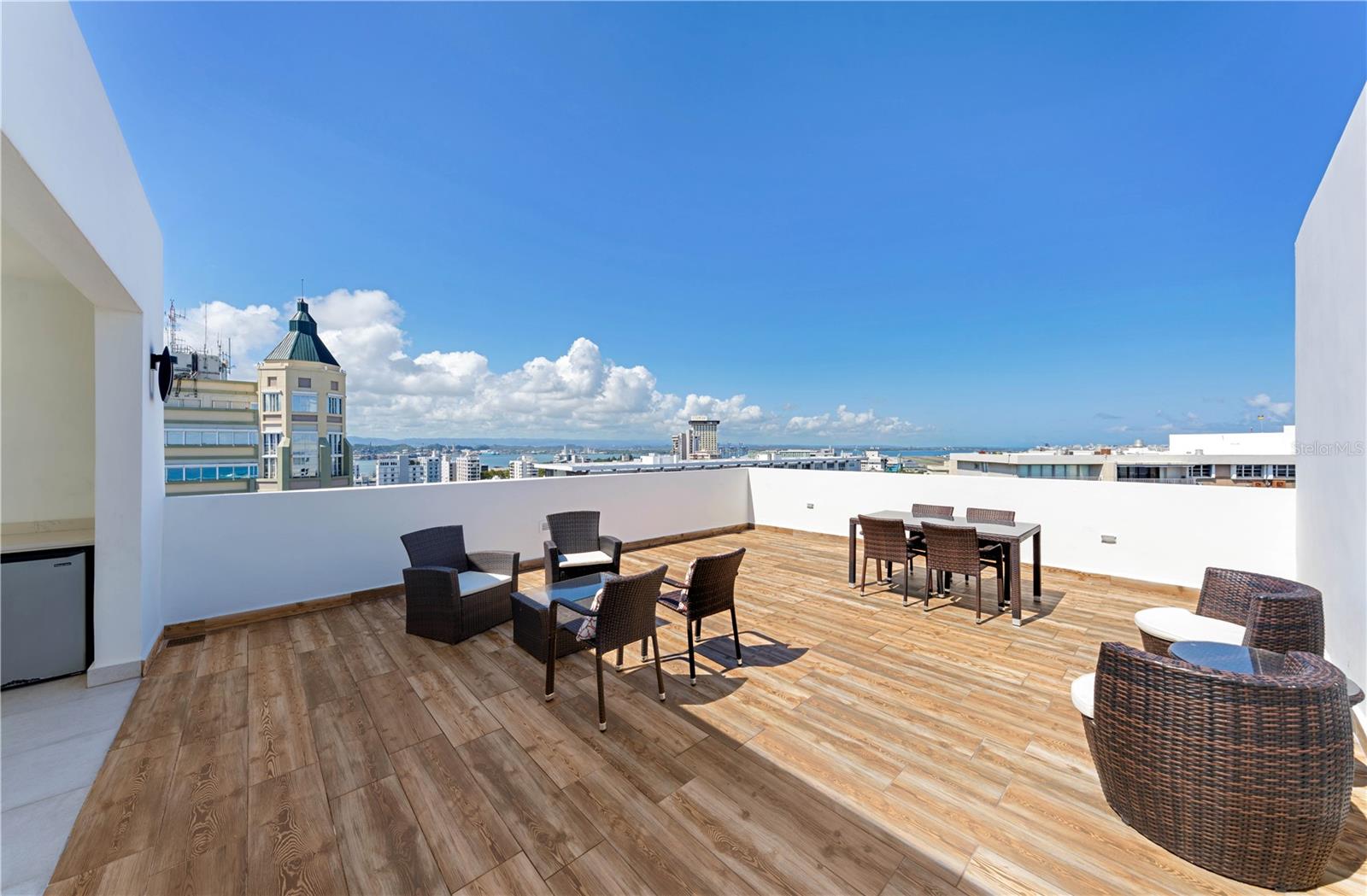 MIRAMAR - Residential