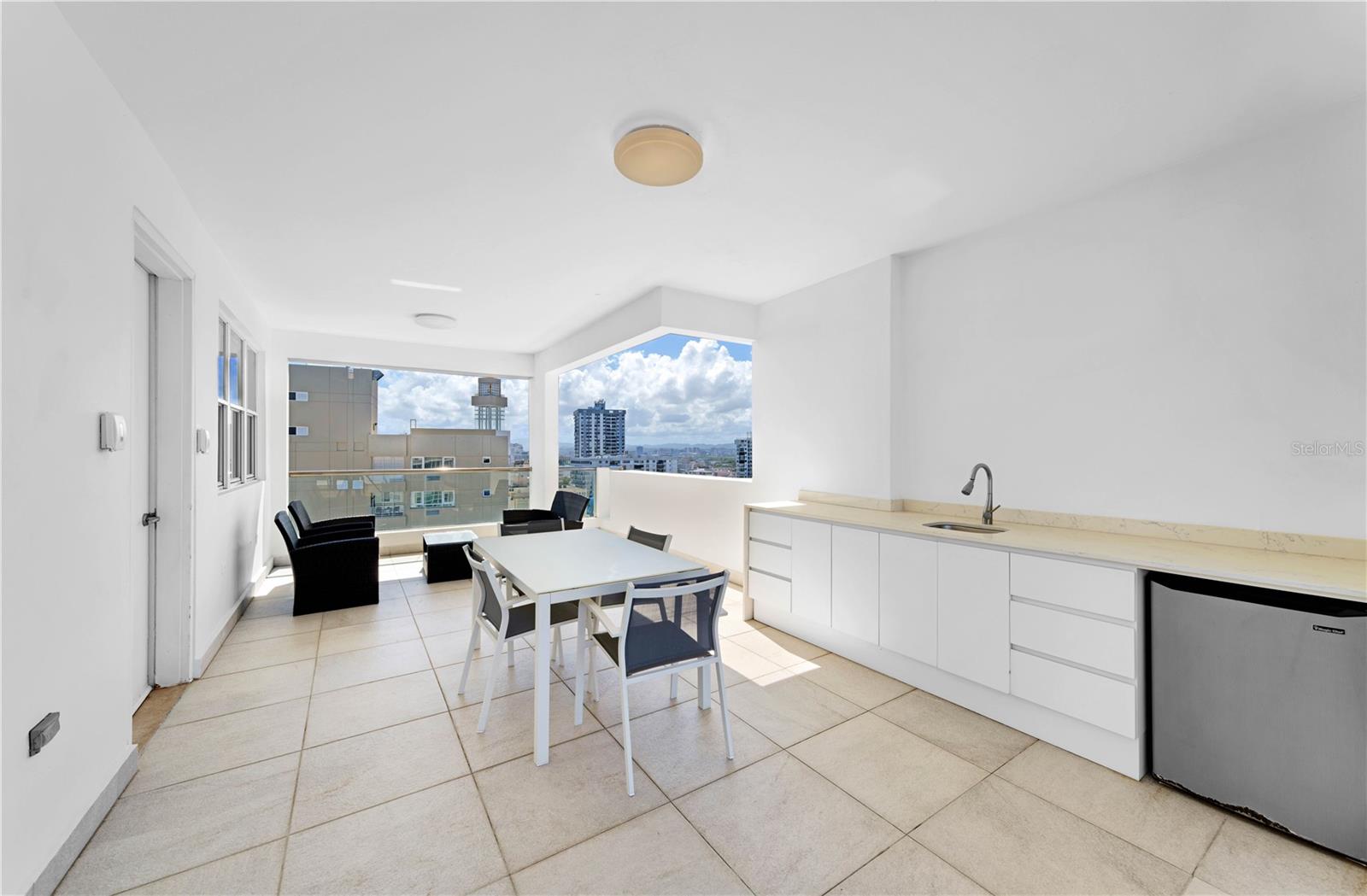 MIRAMAR - Residential