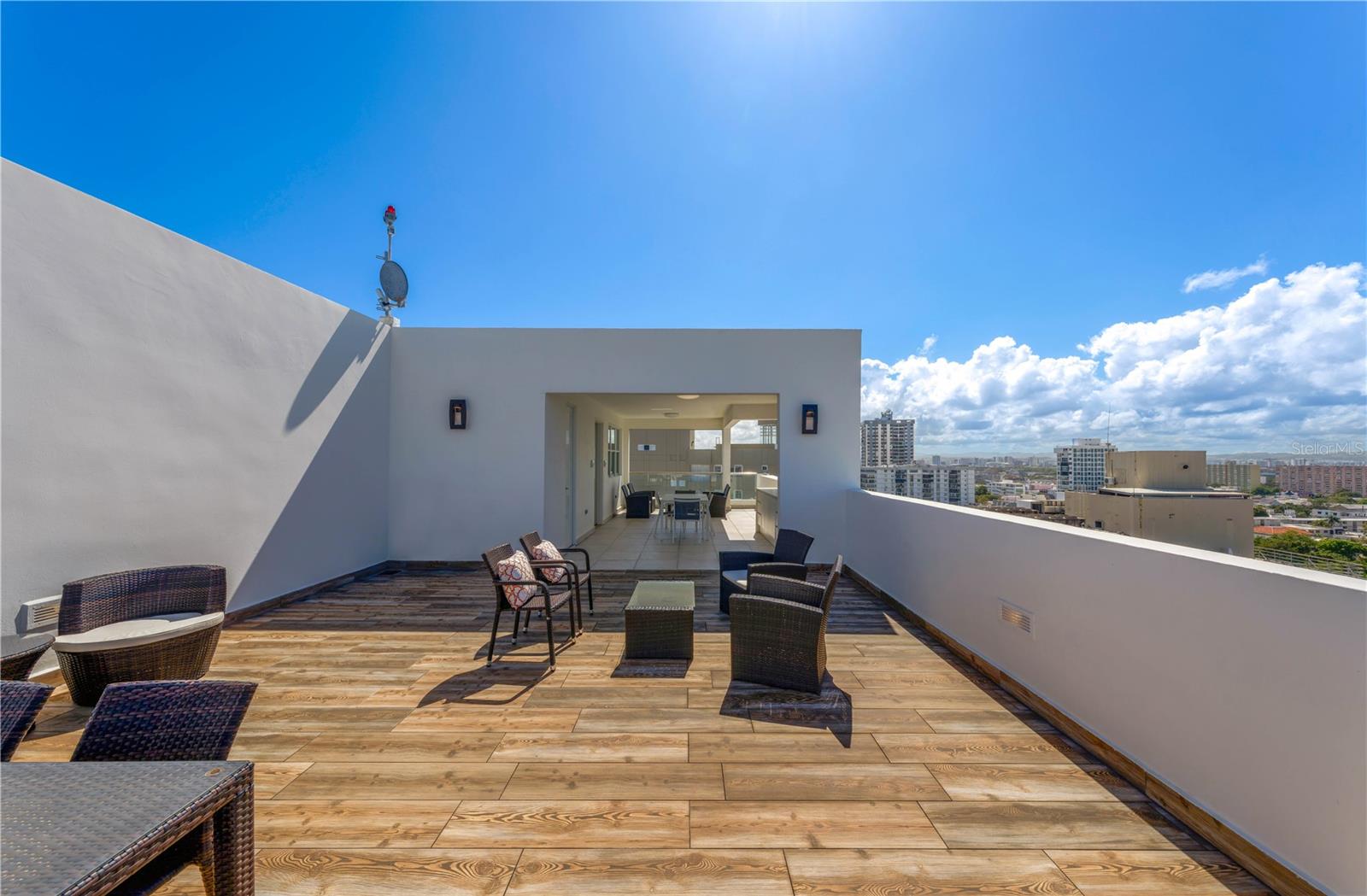 MIRAMAR - Residential