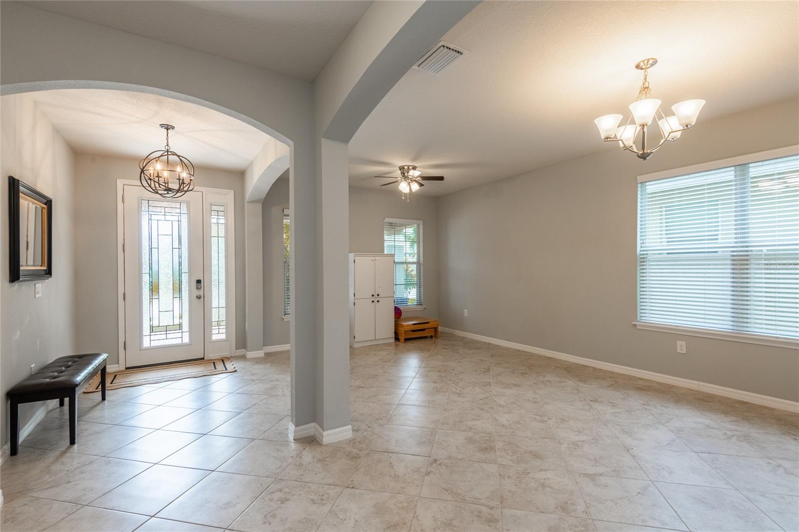 11862 LAKE LUCAYA DRIVE, RIVERVIEW, FL, 33579 4 11862 LAKE LUCAYA DRIVE