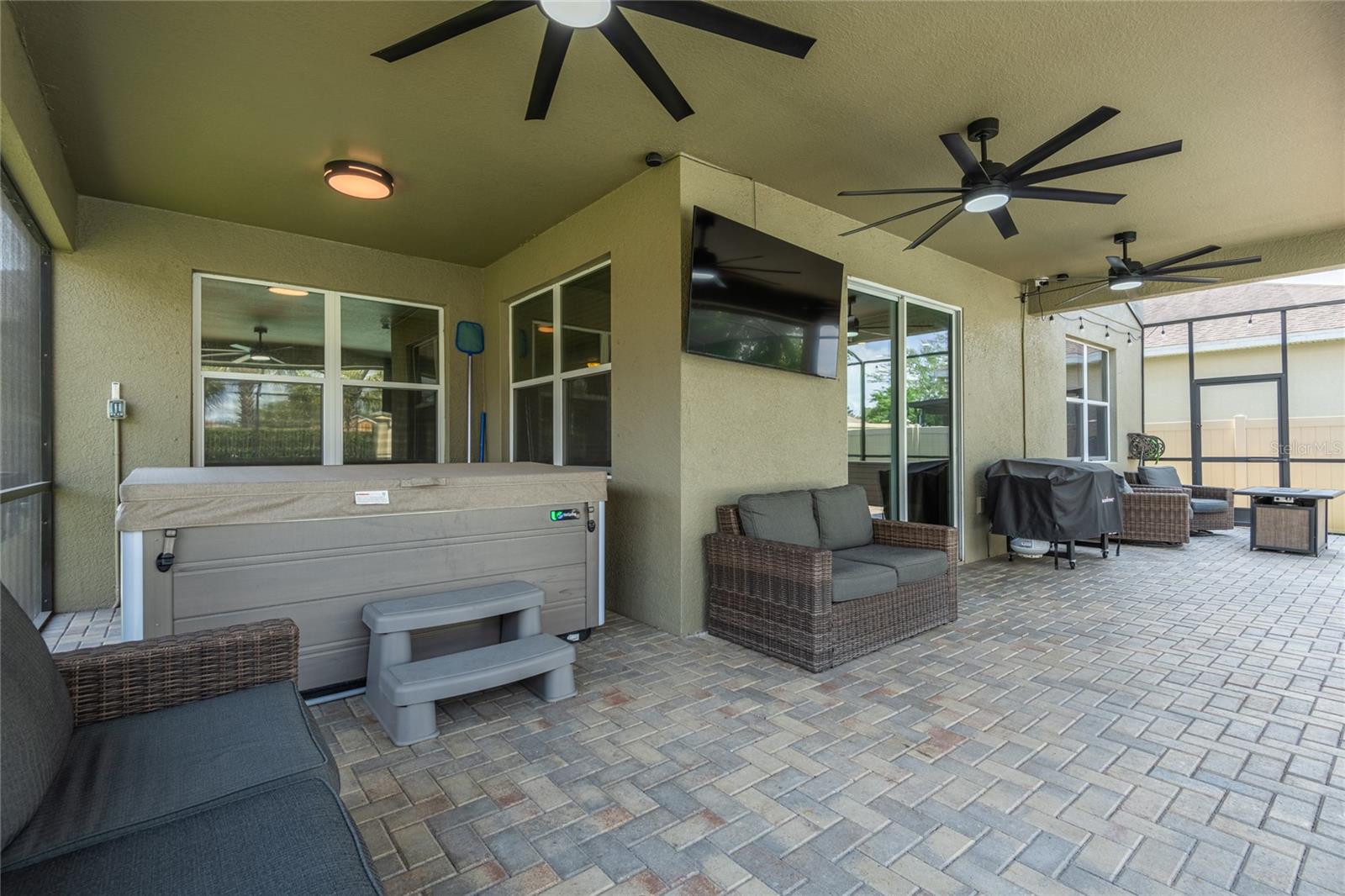 LUCAYA LAKE CLUB PH 2F - Residential