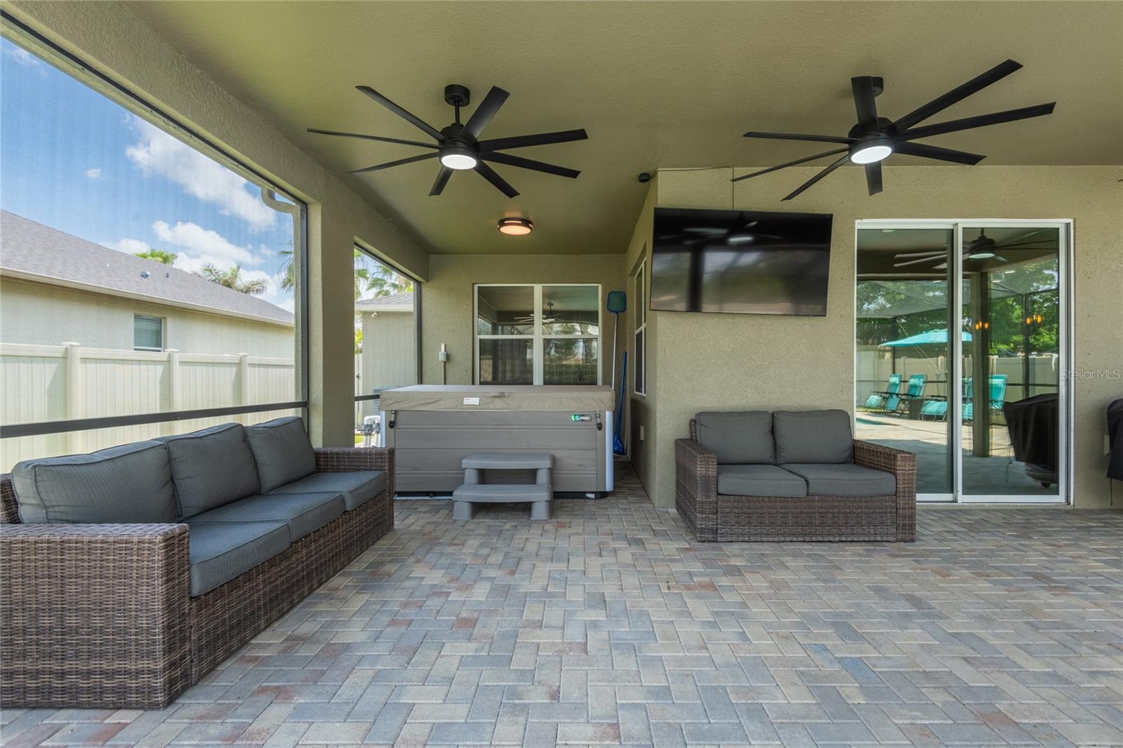 LUCAYA LAKE CLUB PH 2F - Residential