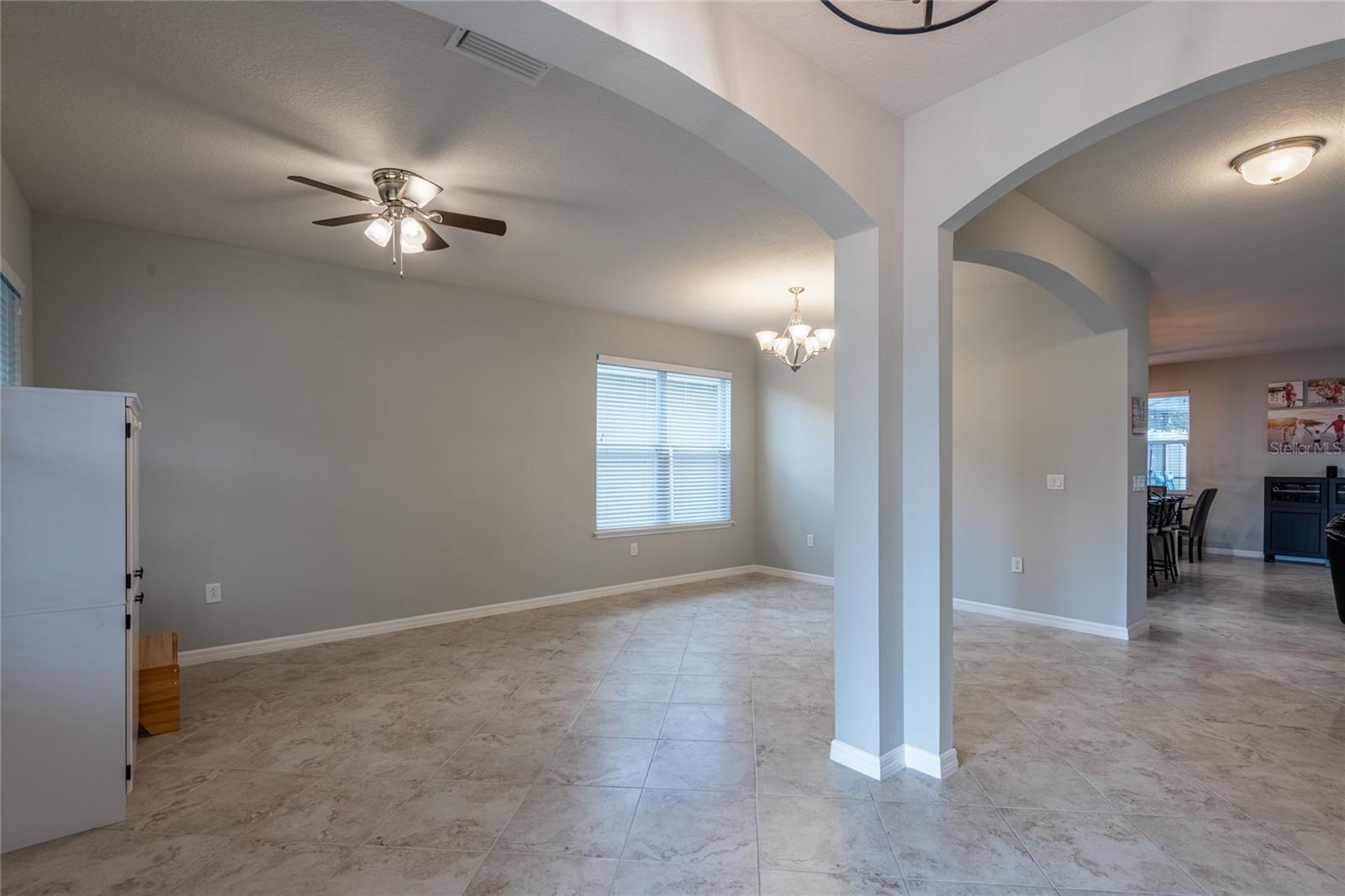 11862 LAKE LUCAYA DRIVE, RIVERVIEW, FL, 33579 3 11862 LAKE LUCAYA DRIVE