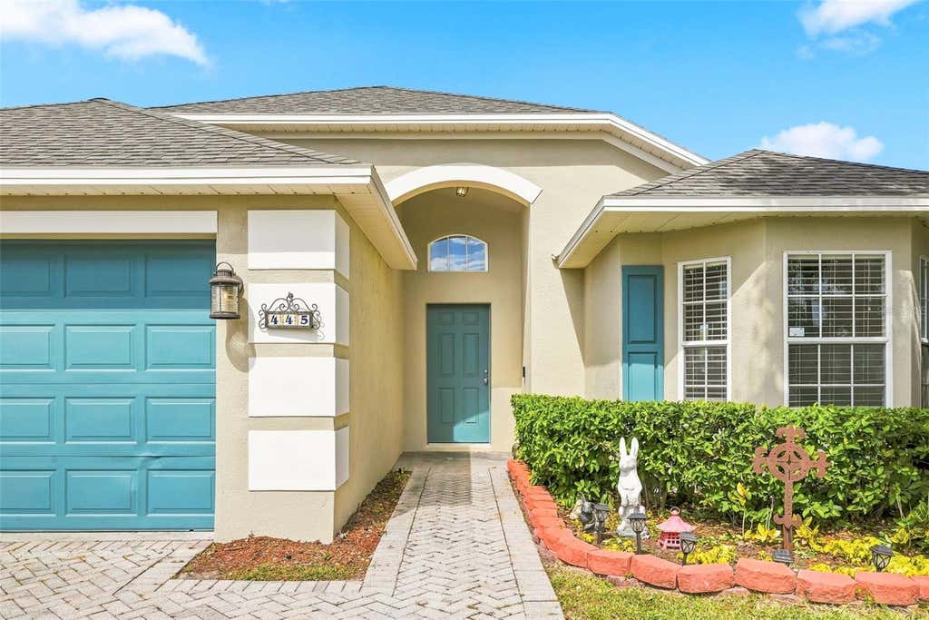 Photo of 445 Spring Leap Circle, Winter Garden, FL 34787 (MLS # O6432875)