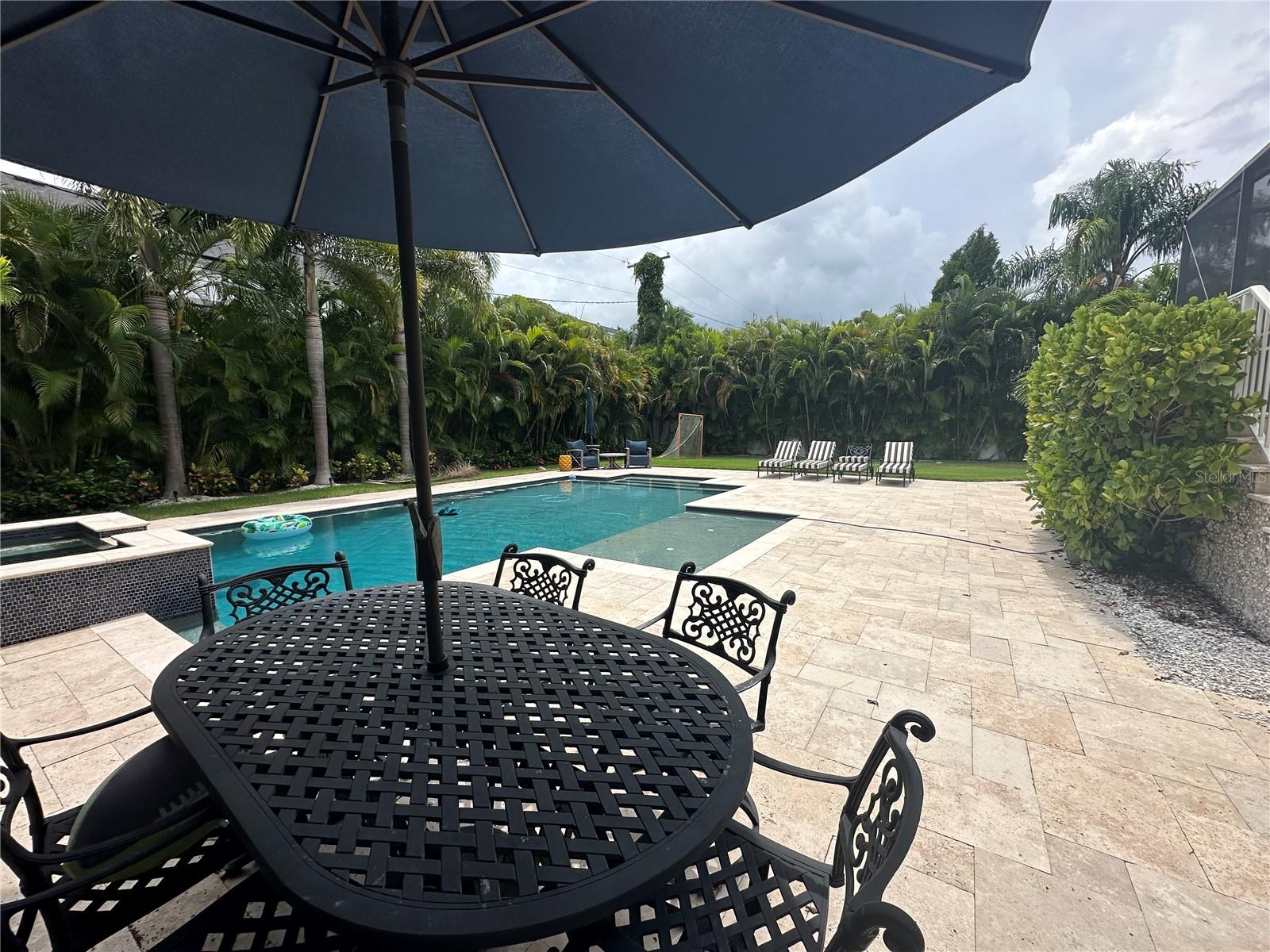 SUNSET PARK - Residential Lease