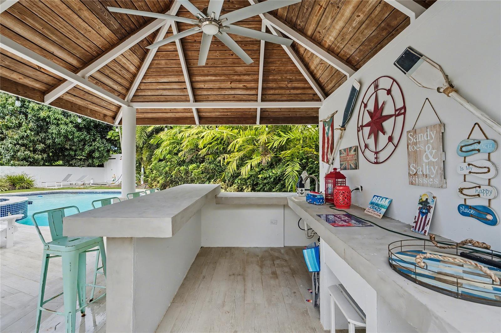 URB. SANTA MARIA - Residential