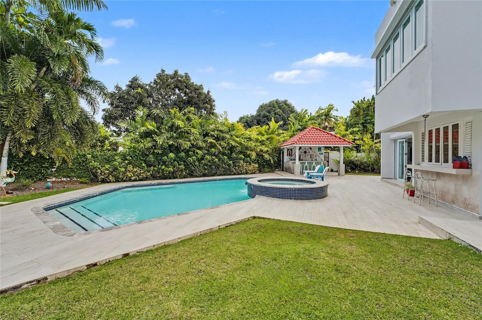 URB. SANTA MARIA - Residential