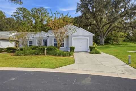 Photo of 2425 SW 20th Court, Ocala, FL 34471 (MLS # OM713000)