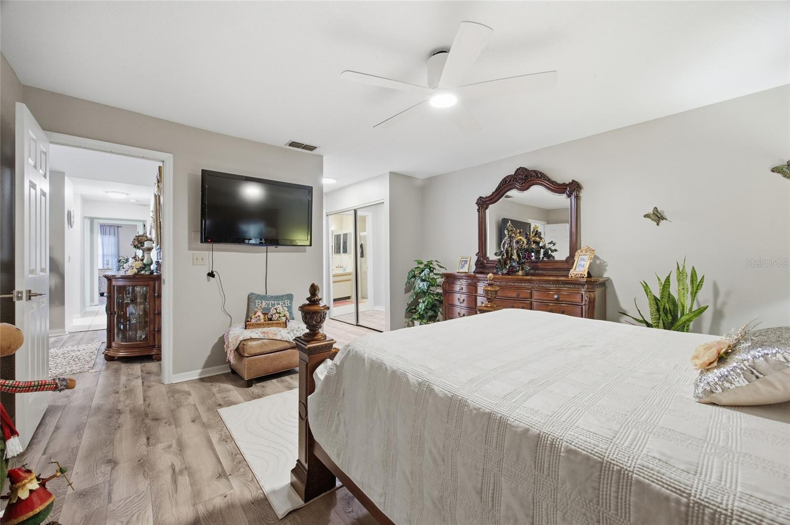 CALA HILLS UN 01 - Residential