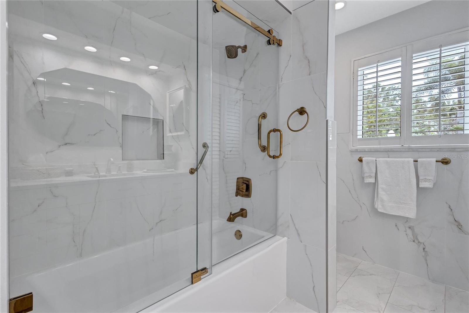 JUNGLE SHORES 5 - Residential