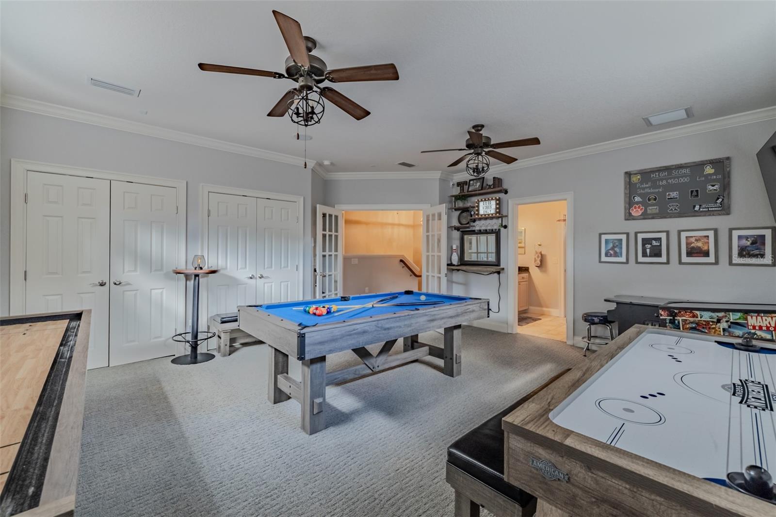 FISH HAWK TRAILS UNITS 01 & 02 - Residential